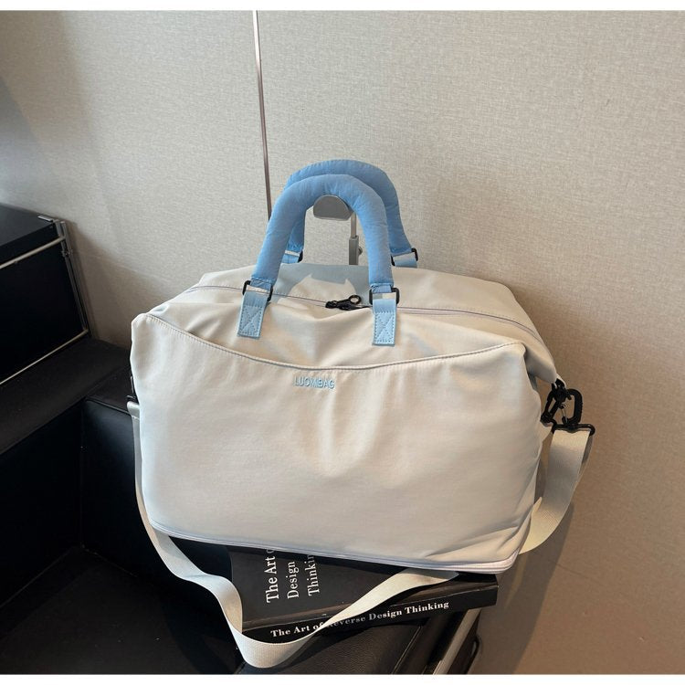 Minimalistischer Reise-Duffelbag Karnz