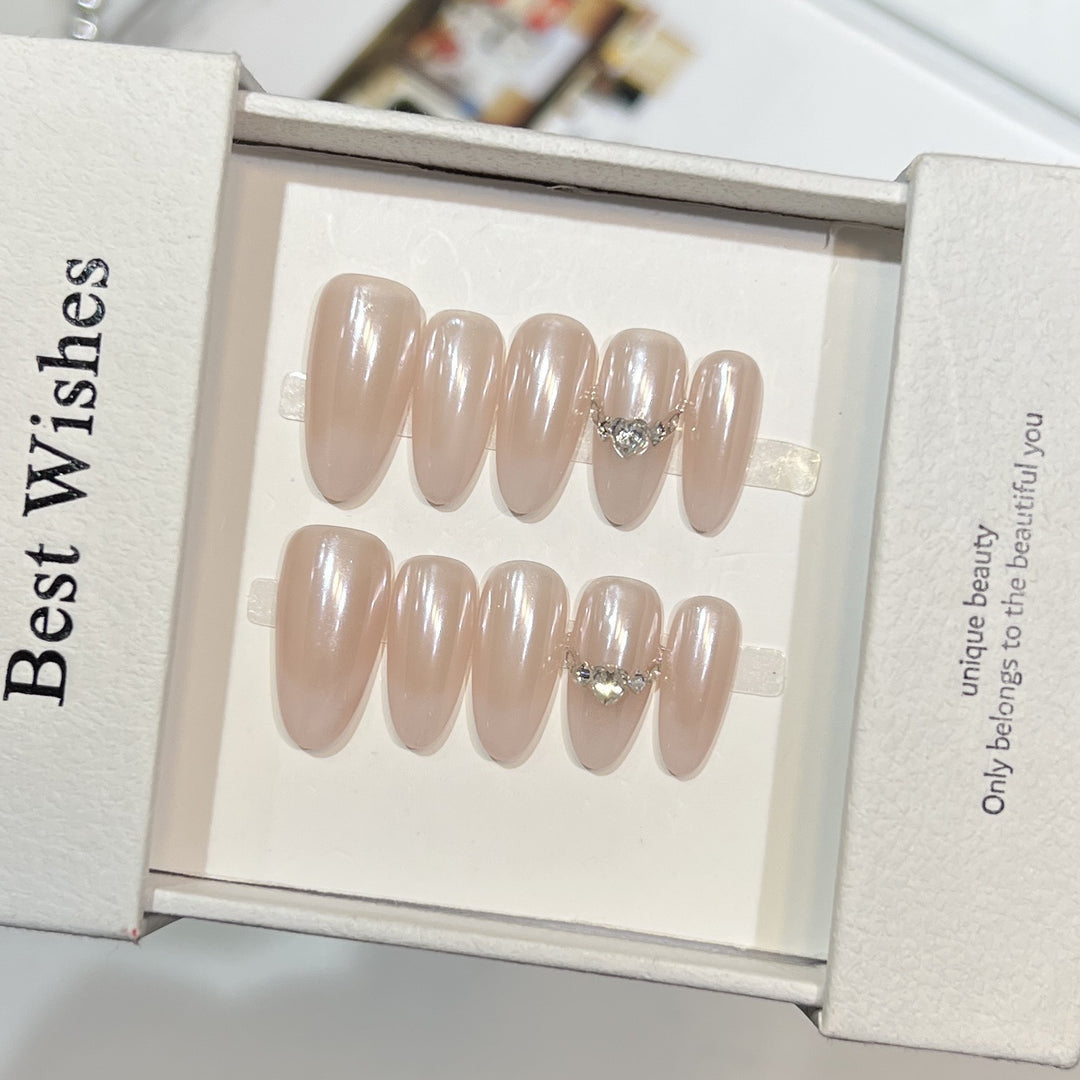 Elegantes dekoratives Press-On-Nagelset mit Strass-Akzenten Karnz