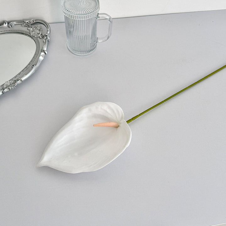 Elegante Kunstblume Karnz