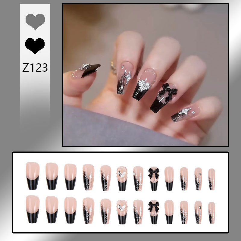 Kunstnagelset Karnz