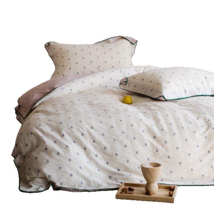 Elegantes gesticktes Bettbezug-Set