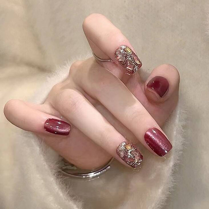 Künstlerisches mit Glitter verziertes Press-On Nagelset Karnz