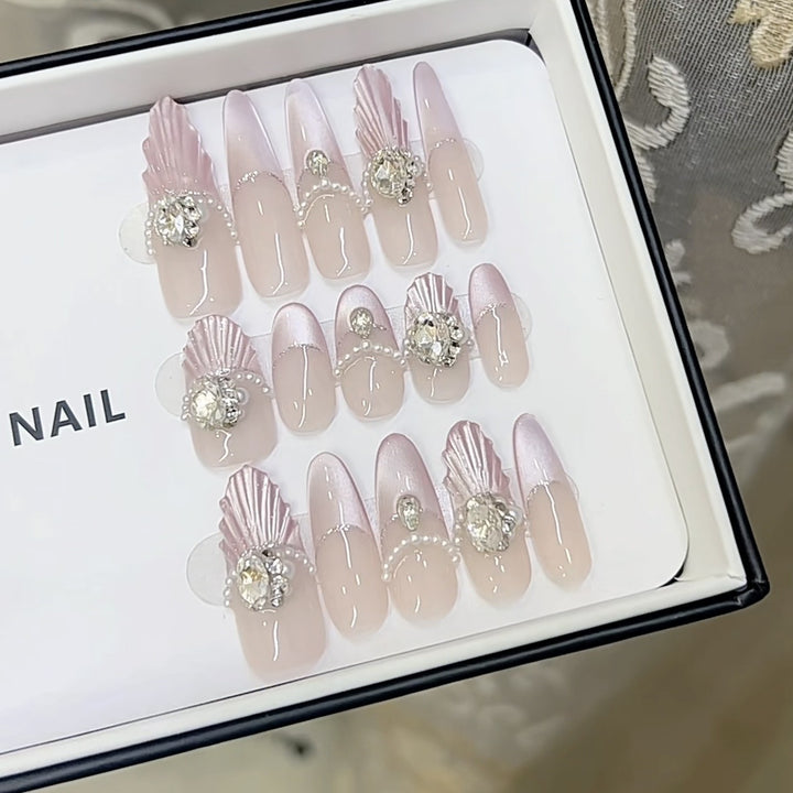 3D Dekorative Press-On Nagelset Karnz