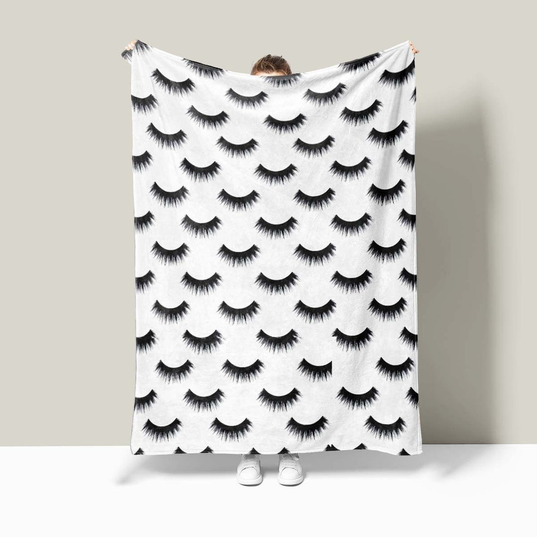 Luxuriöse Fleece-Wurfdecke mit auffälligem Design