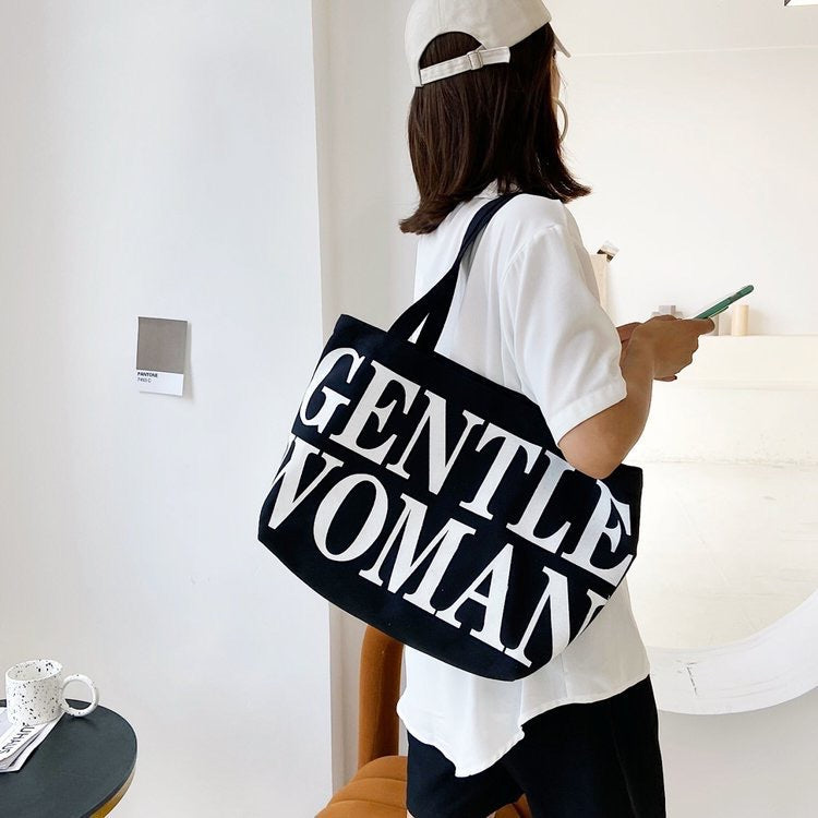 Modische Baumwolltasche mit Auffälligem Schriftzug Karnz