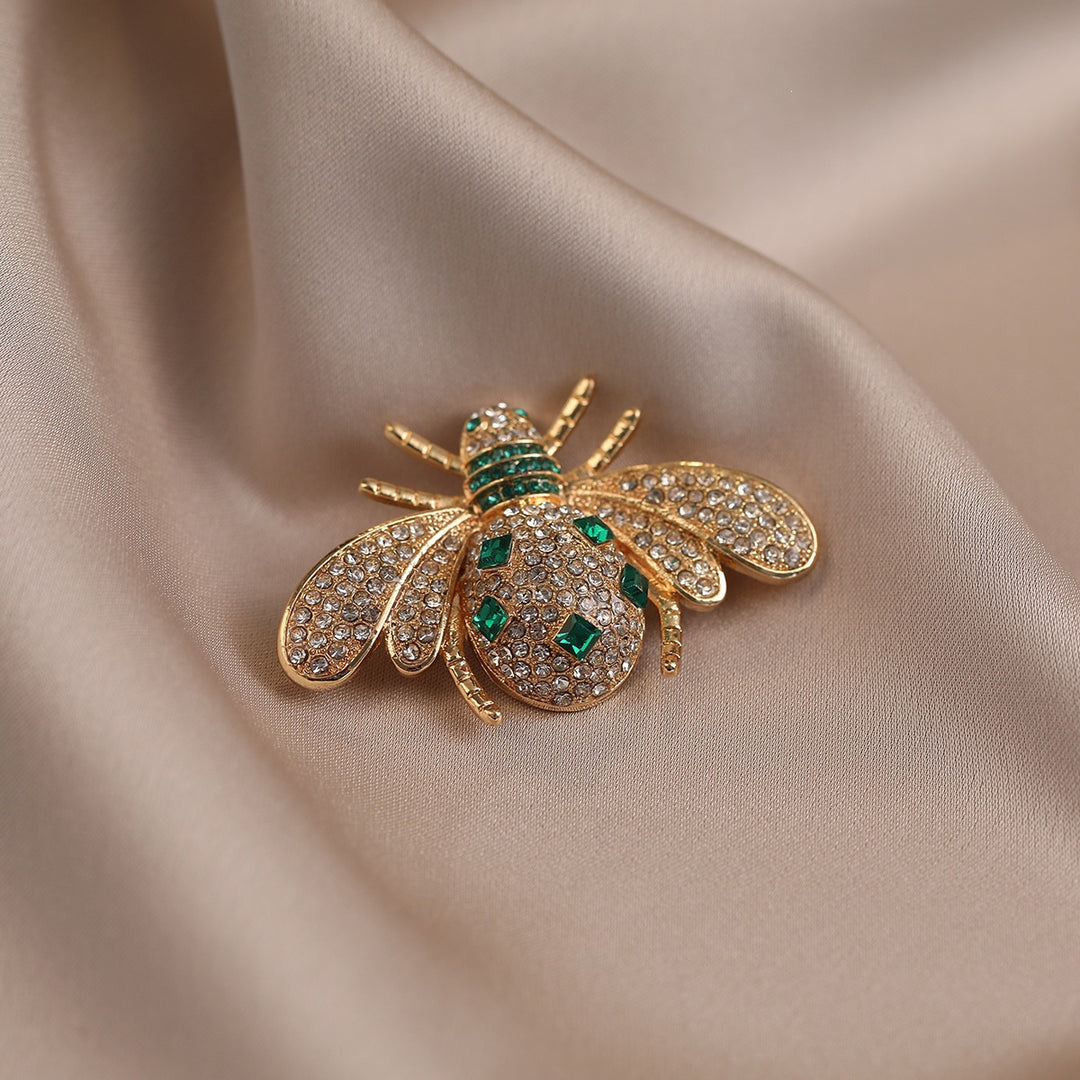 Exquisite Brosche Im Bienen-Design Karnz
