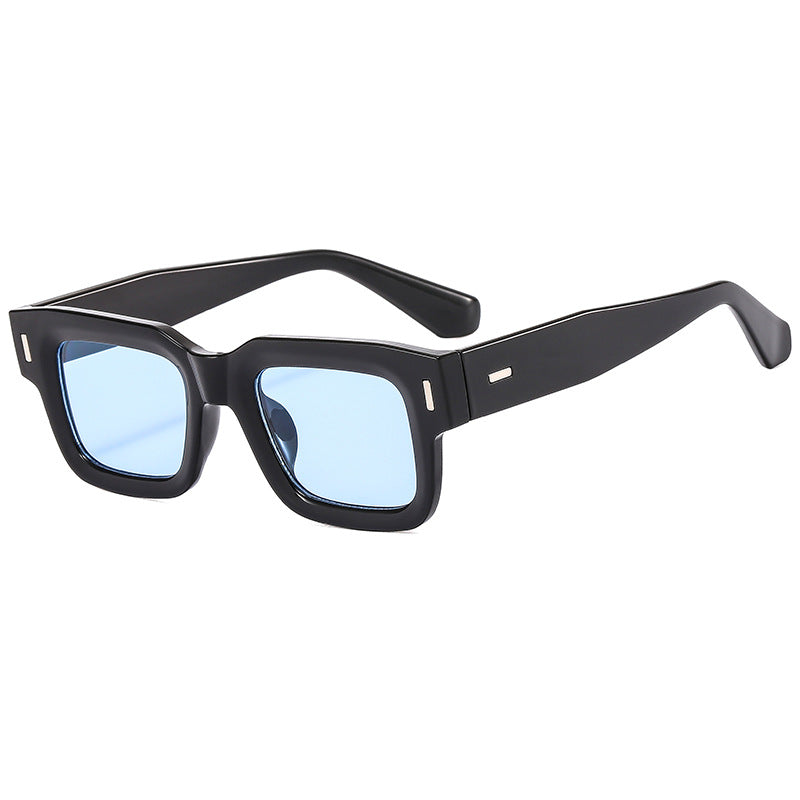 Damen Modische Quadratische Sonnenbrille mit robustem Rahmen und polarisierten Gläsern Karnz