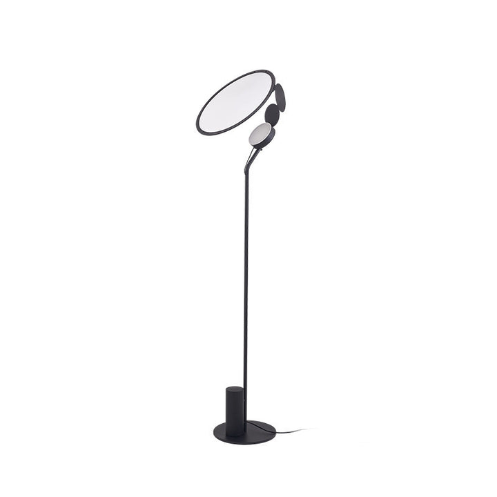 Schlanke moderne minimalistische Stehlampe