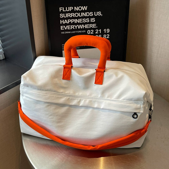 Geräumige Wochenend-Duffel-Tasche Karnz
