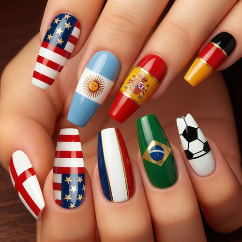 Kunstnägel mit nationalen Flaggenmotiven Karnz