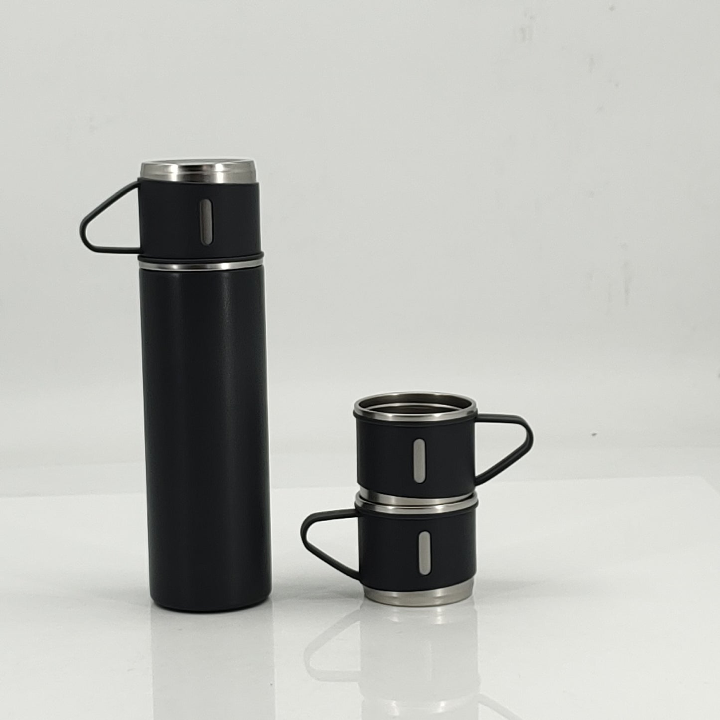 Damen Isolierflasche mit integrierten Tassen Karnz