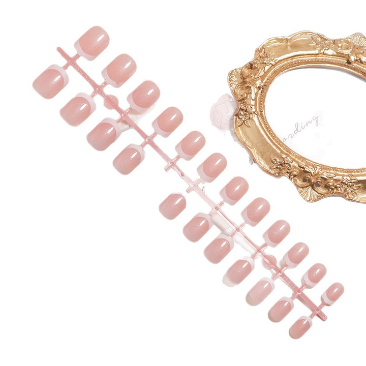 Glänzendes French Tip Press-On Nails Set Karnz