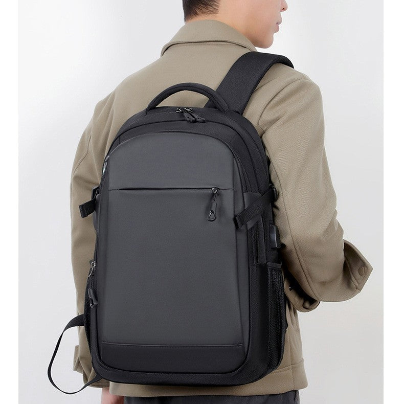 Technikfreundlicher Rucksack Karnz