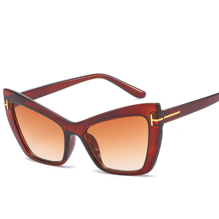 Cat-Eye-Rahmen-Sonnenbrille mit verlaufenden Gläsern Karnz