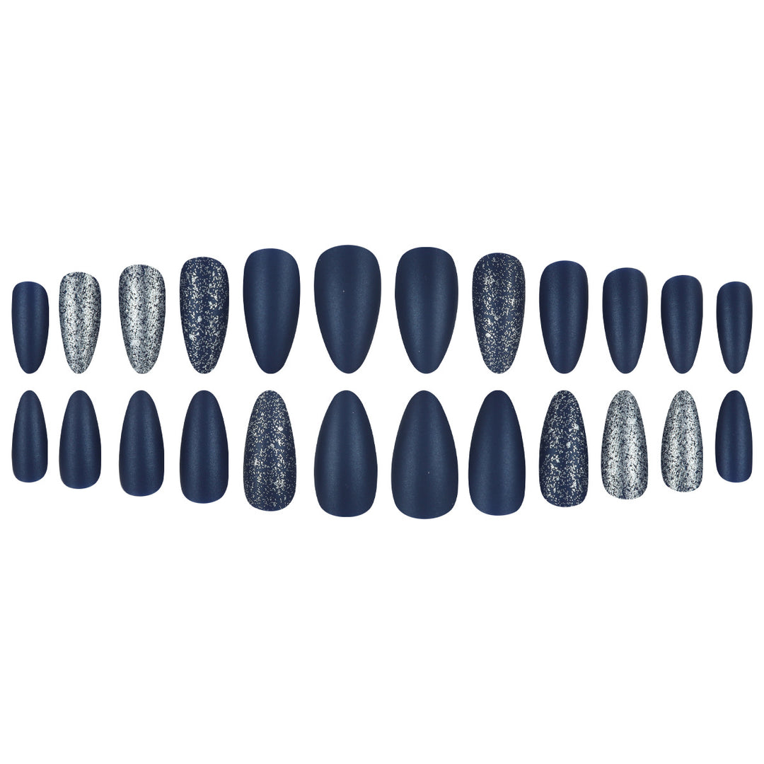 Glitzernde Stiletto Press-On Nagelset Karnz