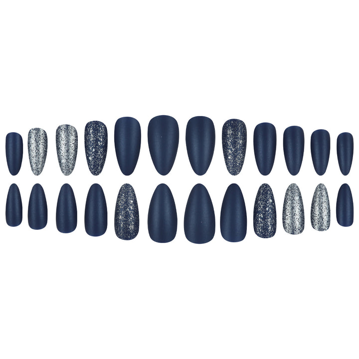 Glitzernde Stiletto Press-On Nagelset Karnz