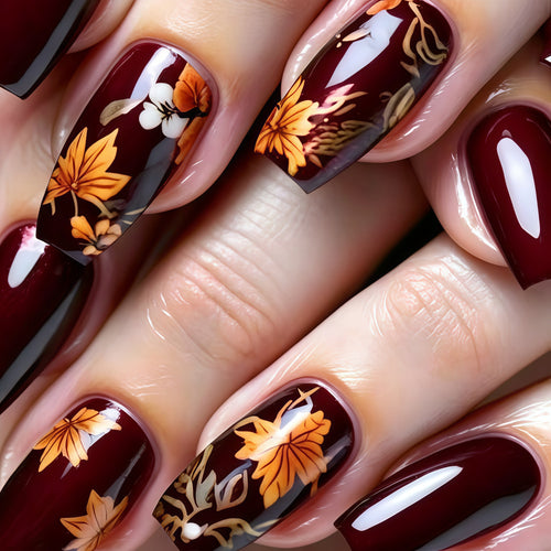 Kunstnägel mit floralem Herbstdesign Karnz