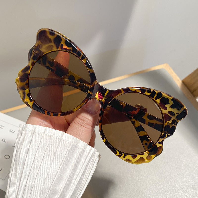 Damen Cat-Eye Sonnenbrille mit einzigartiger Rahmenführung und UV-Schutz Karnz