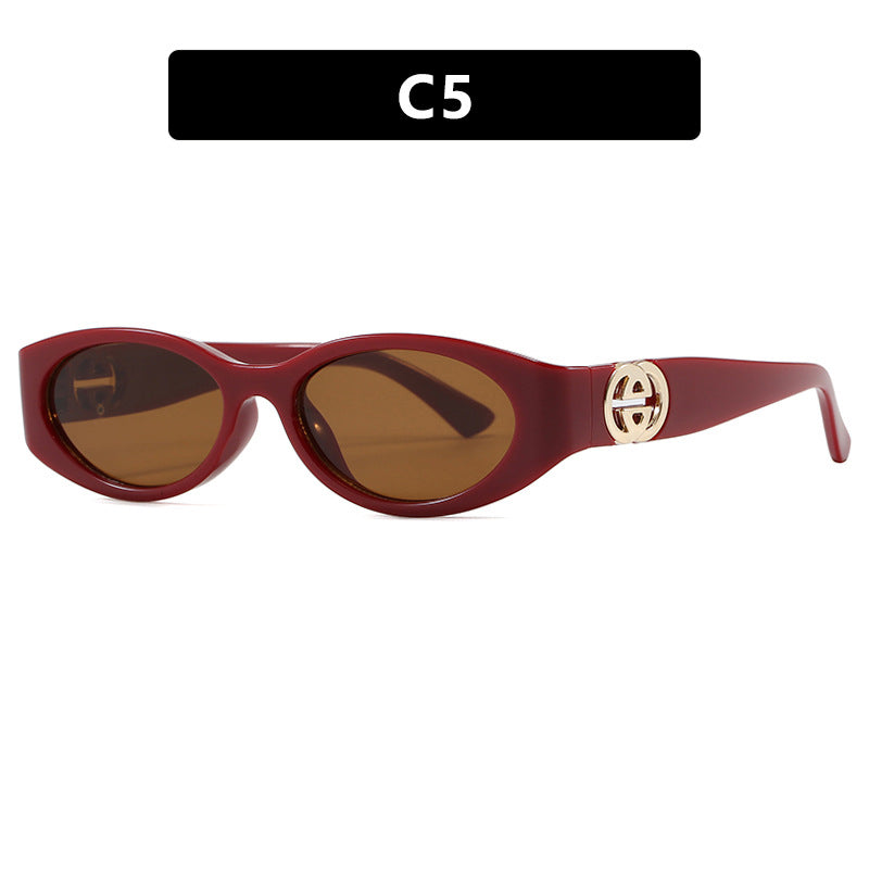 Damen modische Katzenaugen-Sonnenbrille mit schützendem UV-Filter und luxuriösen Akzenten Karnz