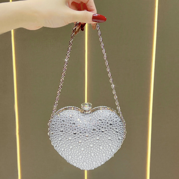 Herzförmige Strass-Abendtasche