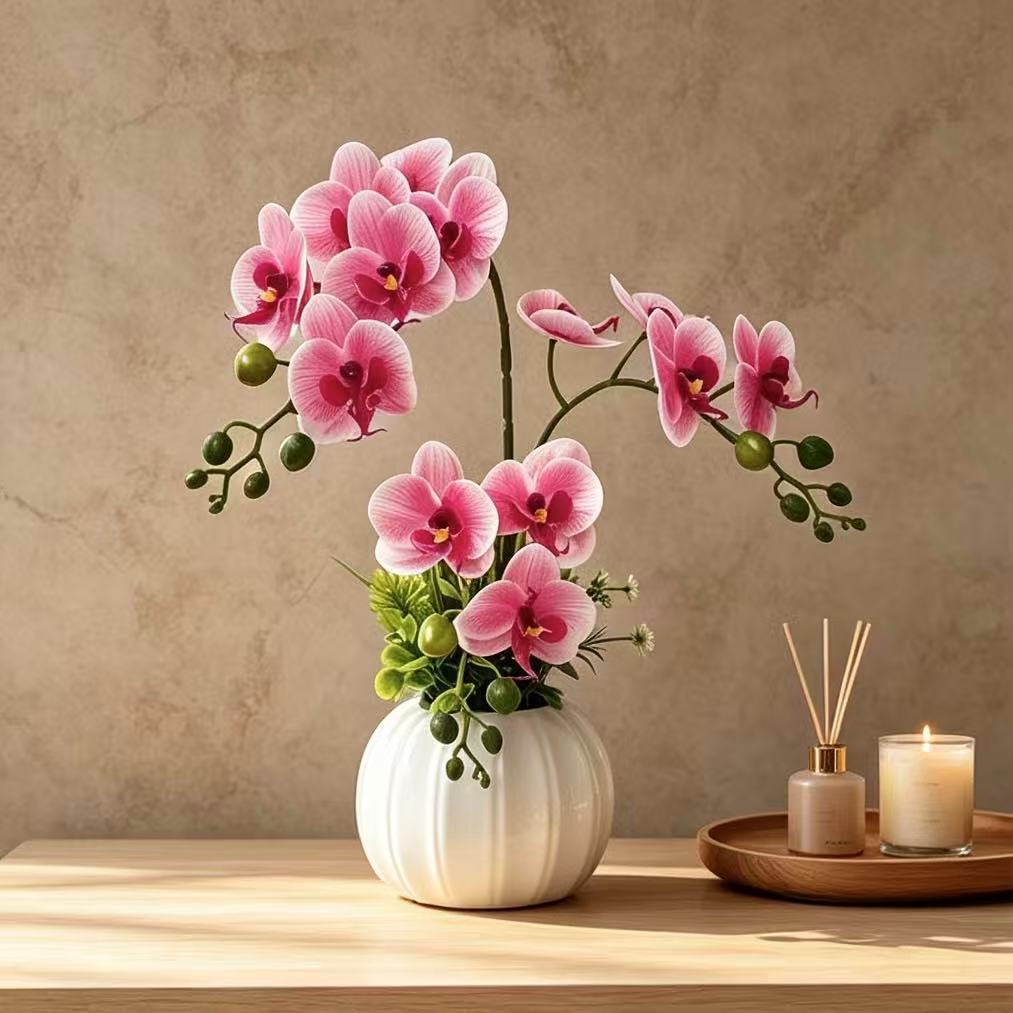 Dekorative Orchideenarrangement