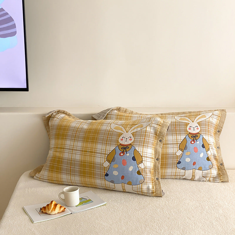 Kinder-Kissenbezüge mit niedlicher Bär-Applikation und kariertem Musselin-Look