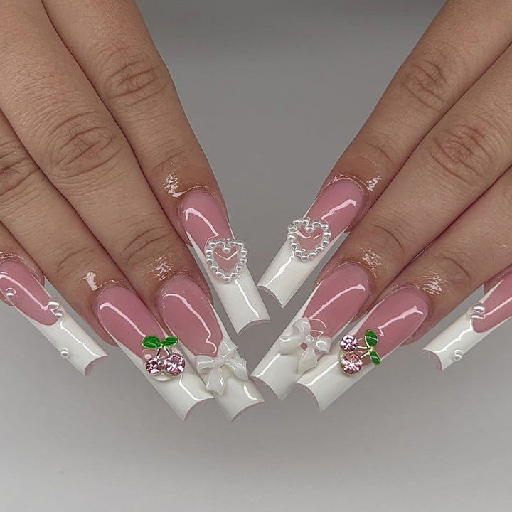 Dekorative 3D Nagelkunst Verlängerungen Karnz