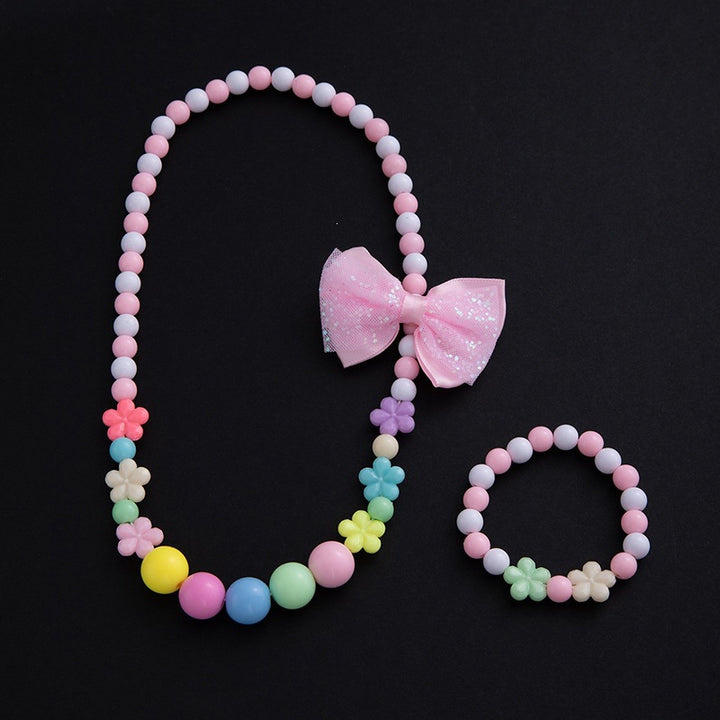 Schmuck-Set mit Blumenmotiven Karnz