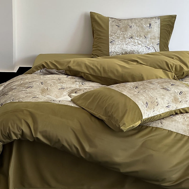 Luxuriöse Bettwäschegarnitur mit seidenmattem Finish und Schmetterlingsjacquard