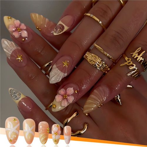 Elegantes Blumendesign-Nagelset Karnz