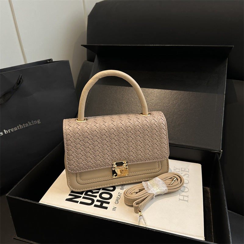 Gewebte Handtasche