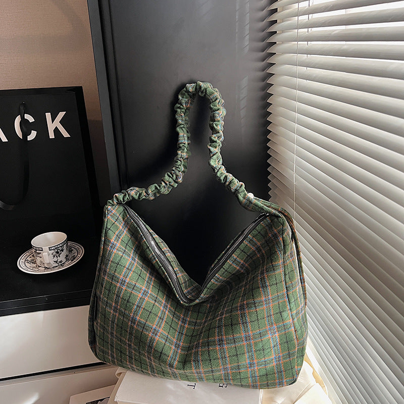 Chic Everyday Hobo Bag Karnz