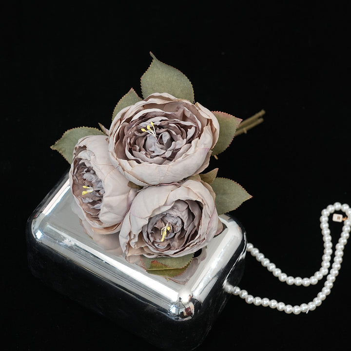 Elegante Blumenarrangement