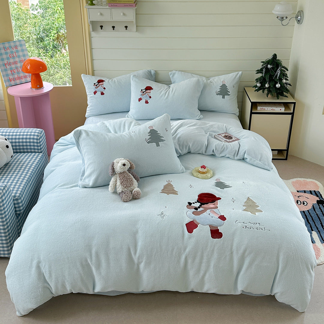 Plush Sherpa Embroidered Winter Cartoon Duvet Cover Set with Reversible Soft Lining and Pillow Shams