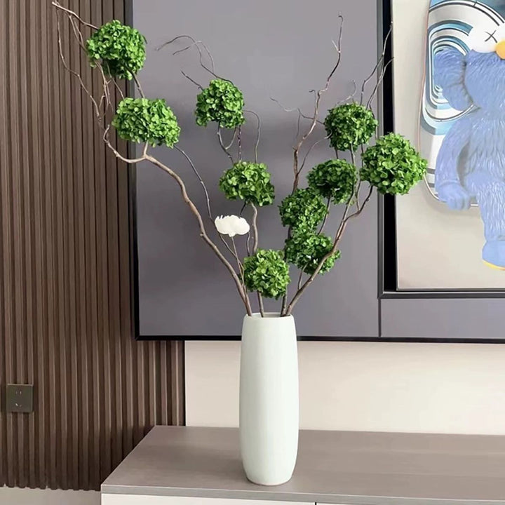 Künstlerische Innenblumenanordnung