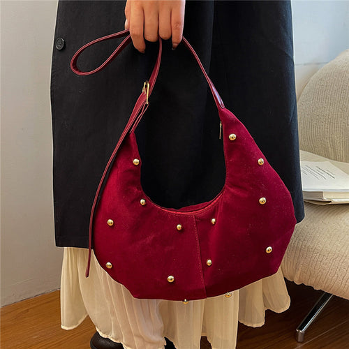 Texturiertes Wildleder Hobo Bag mit dekorativen Nieten Karnz