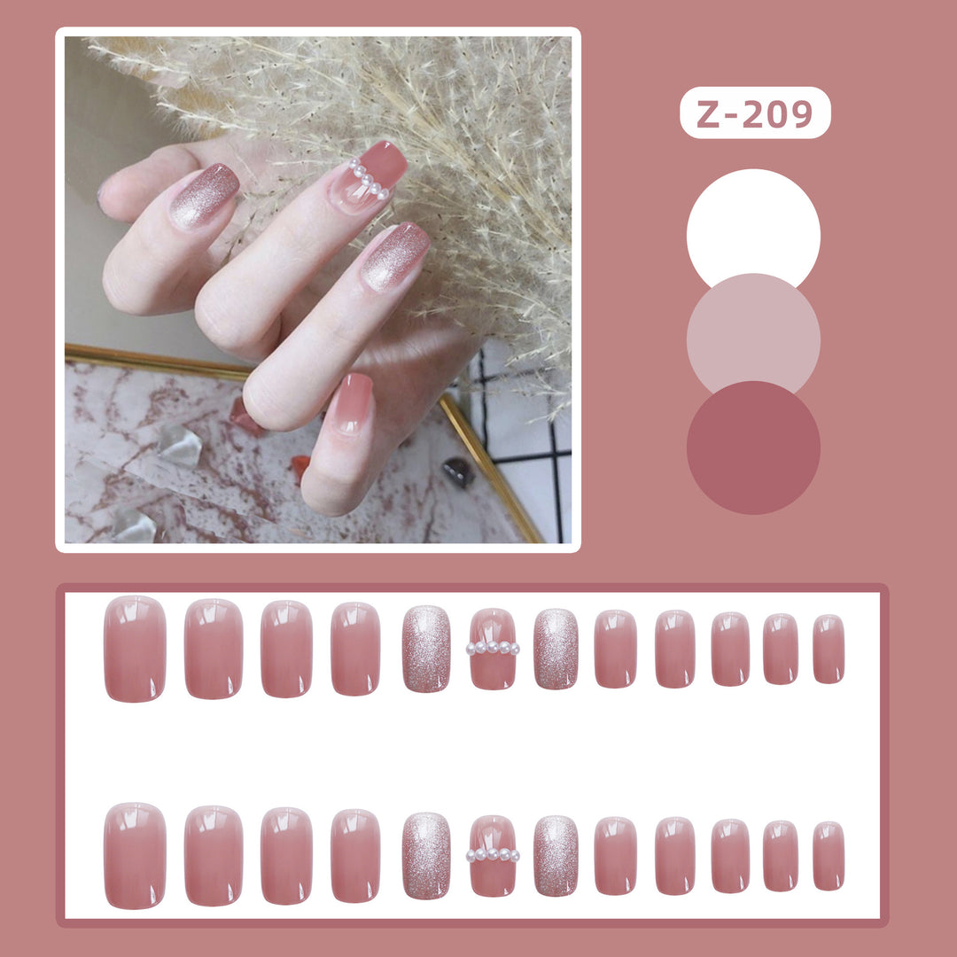 Elegante Perlen- und Glitzer-Press-On-Nagelkunst