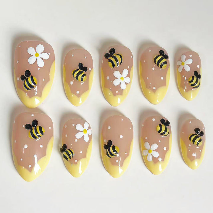 Künstlerische Bienen-Design Press-On Nägel