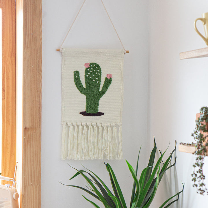 Wandbehang aus gewebtem Baumwollmix mit tufted Kaktusmotiv und Baumwollfransen Karnz