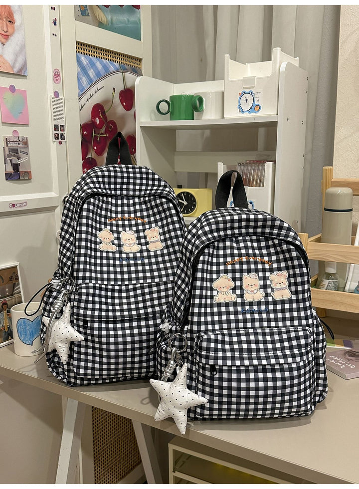 Niedlicher kariert gemusterter Rucksack