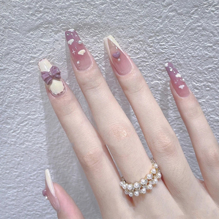Dekorativer Press-On Nagelset