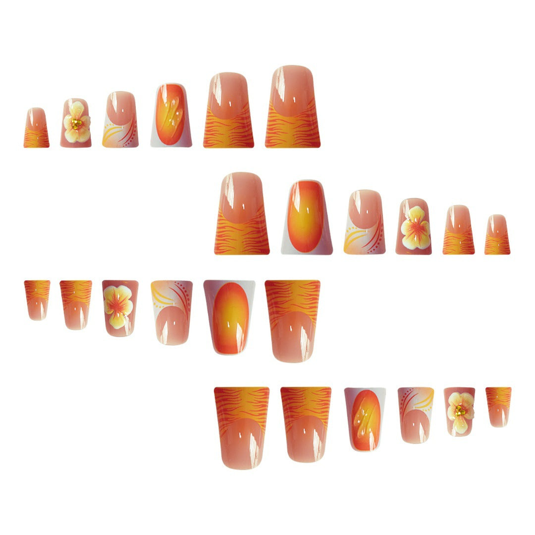 Künstlerisches Floral Press-On Nails Set Karnz