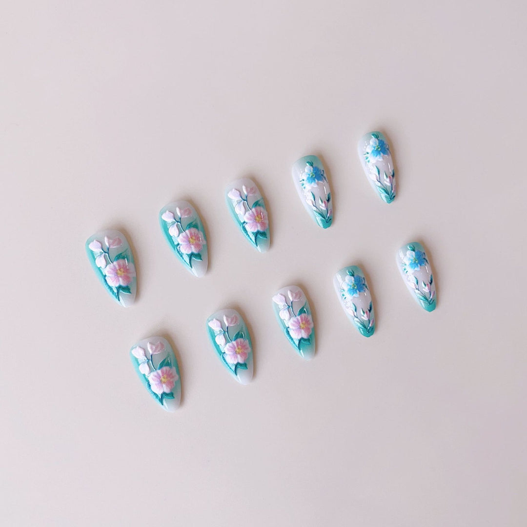 Elegante Nagelkunst Karnz