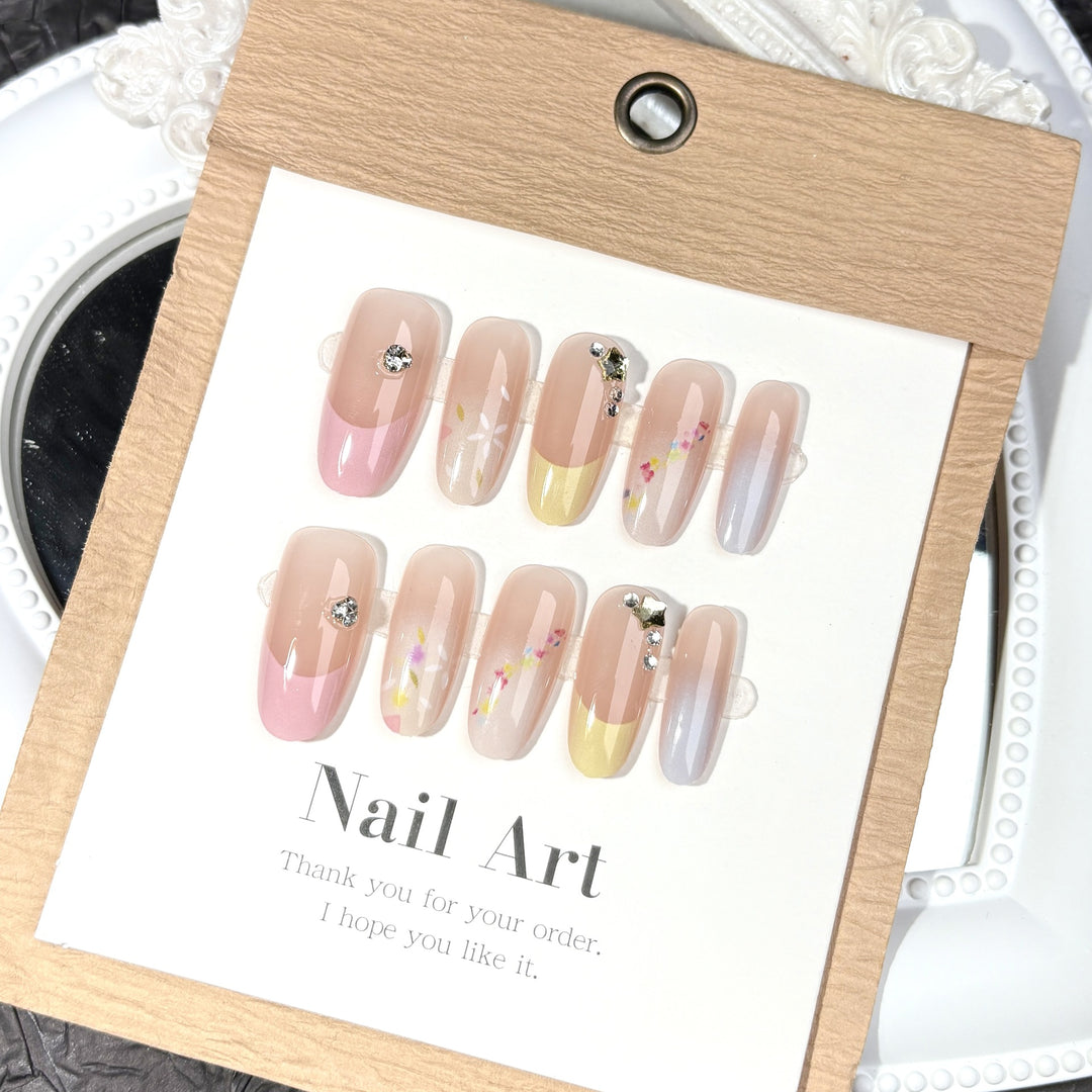 Künstlerisches Press-On-Nagelset