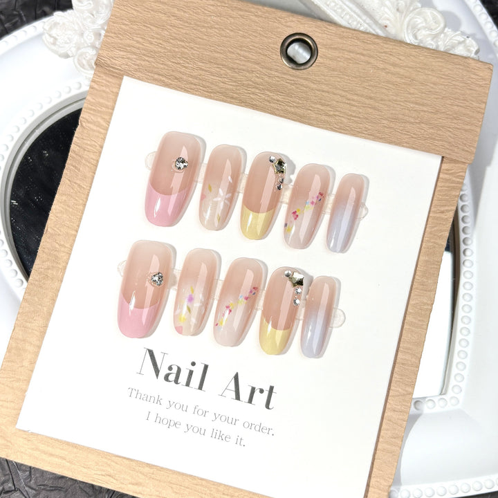 Künstlerisches Press-On-Nagelset