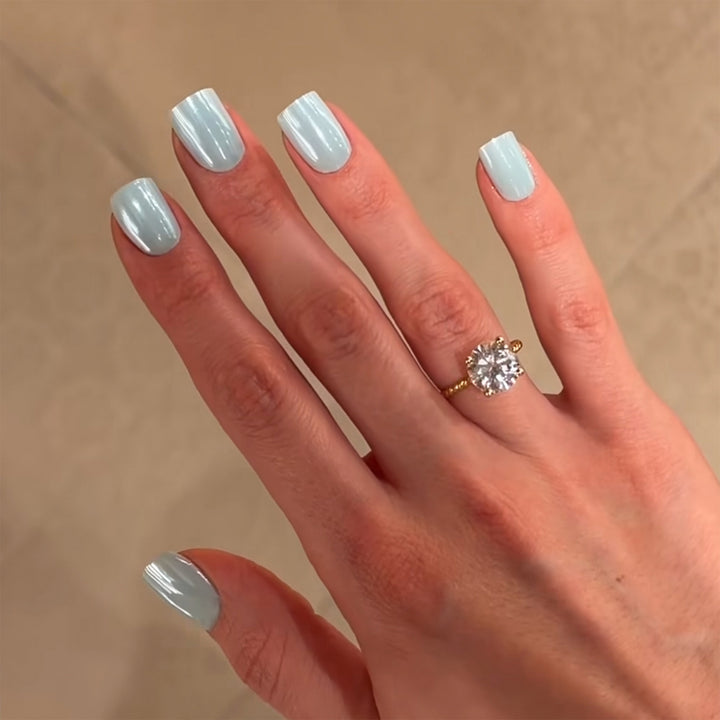 Nagelverlängerungen im modernen Stil Karnz