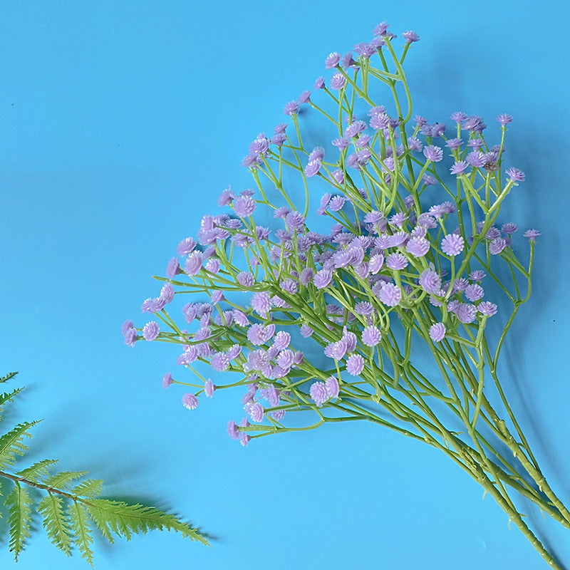 Dekorativer Trockenblumenstrauß