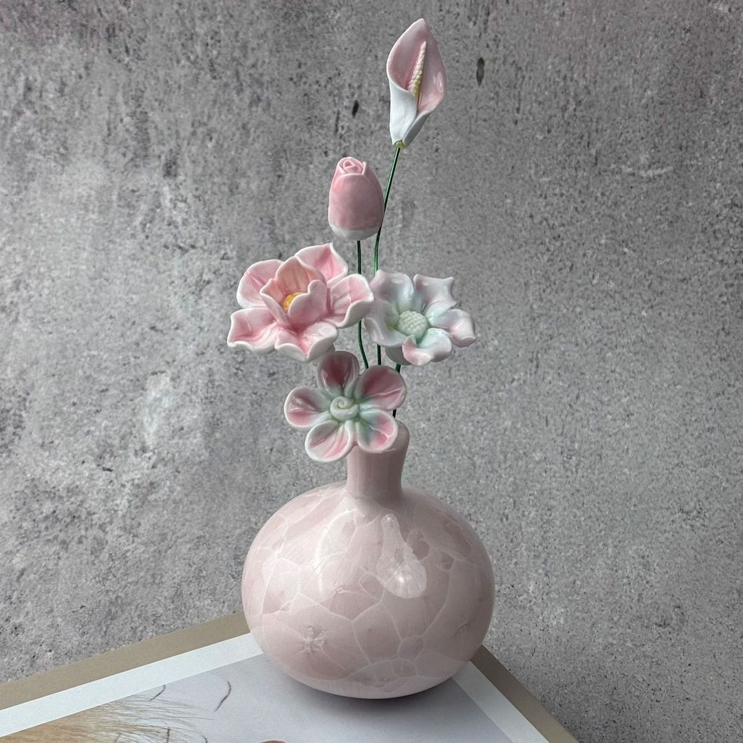 Elegante florale dekorative Vase