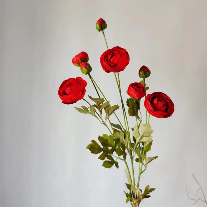 Realistische Ranunkulus Blumengesteck