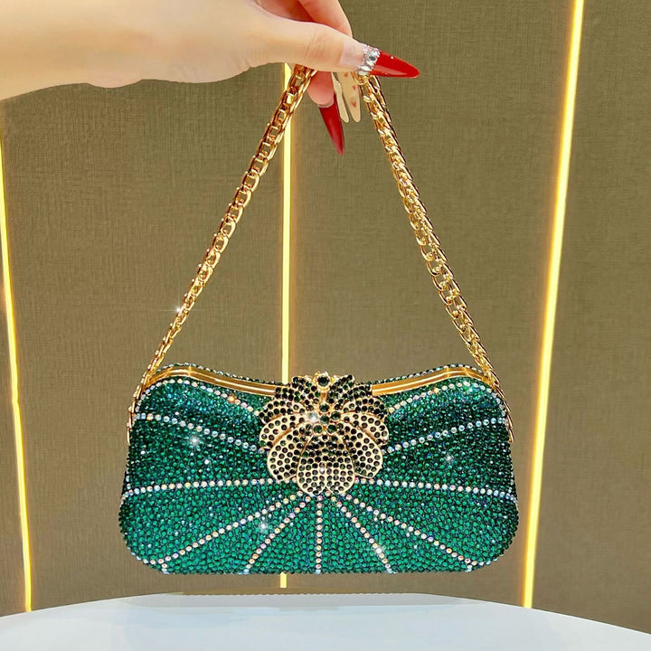 Rhinestone-besetzte Abendtasche